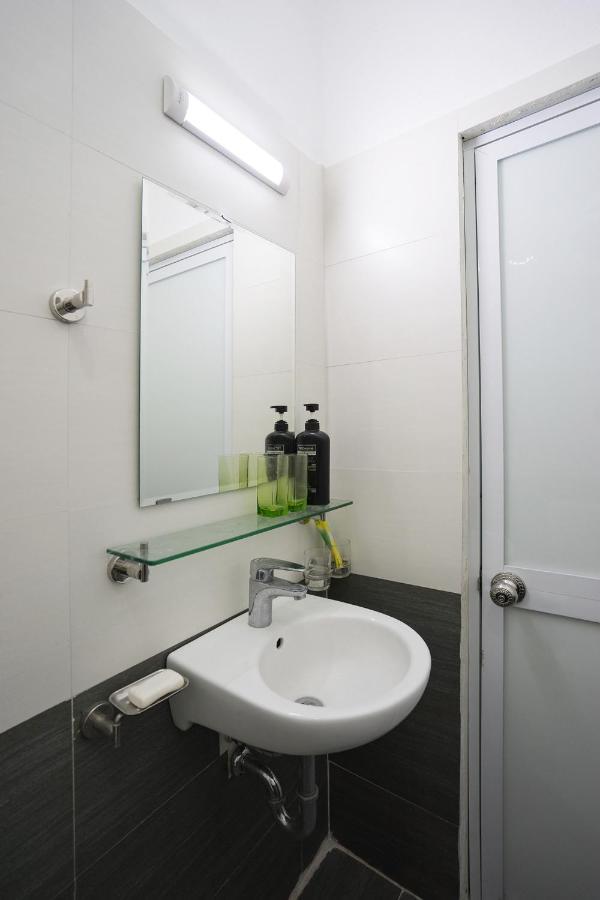 Апартаменты Michi House 3 Le Hong Phong, Doi Dien Lang Bac Ханой Экстерьер фото